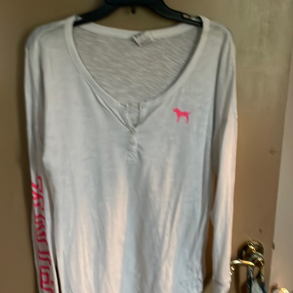 VS Pink drop sleeve white long sleeve t